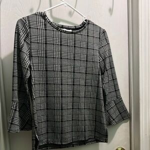 Finn & grace Plaid Black and White Women's Top